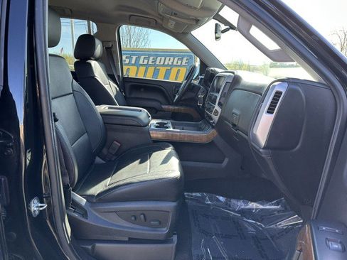 Used 2014 GMC Sierra 1500 SLT w/ SLT Crew Cab Value Package image 19