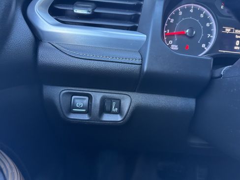 Used 2018 GMC Acadia SLE w/ LPO, Floor Liner Package image 33