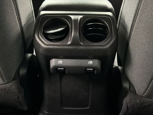 Used 2025 Jeep Wrangler Unlimited Sport S 4xe AWD/4WD image 34