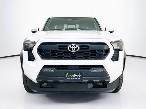 Used 2024 Toyota Tacoma TRD Off-Road w/ TRD Off Road Premium Package AWD/4WD image 2