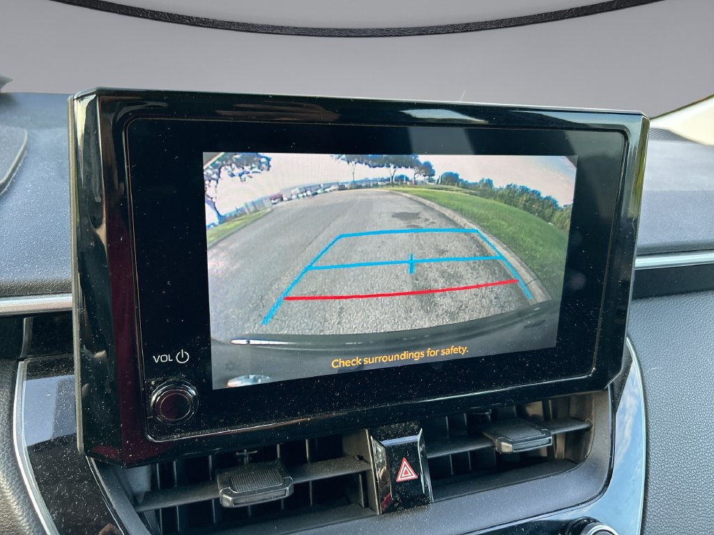 Used 2023 Toyota Corolla LE FWD image 22
