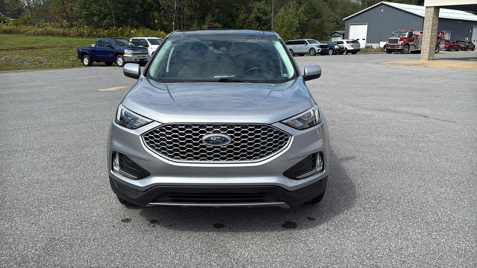 Used 2024 Ford Edge SEL w/ Convenience Package AWD/4WD image 8