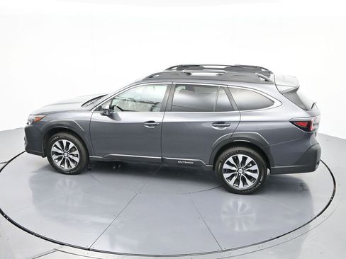Used 2024 Subaru Outback Limited image 22