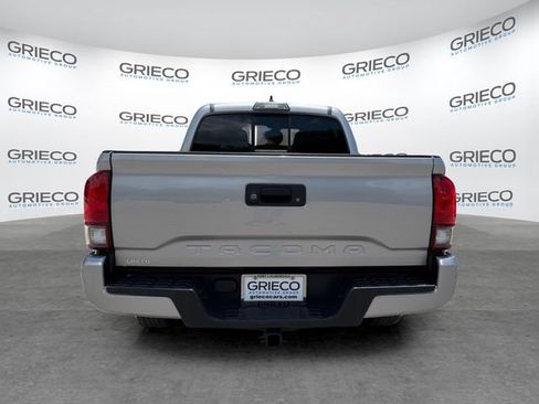 Used 2019 Toyota Tacoma SR w/ SR Convenience Package RWD image 6