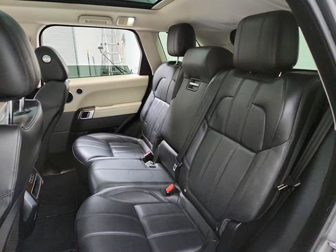 Used 2016 Land Rover Range Rover Sport HSE image 25
