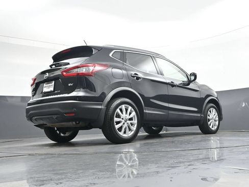 Used 2020 Nissan Rogue Sport SV FWD image 37