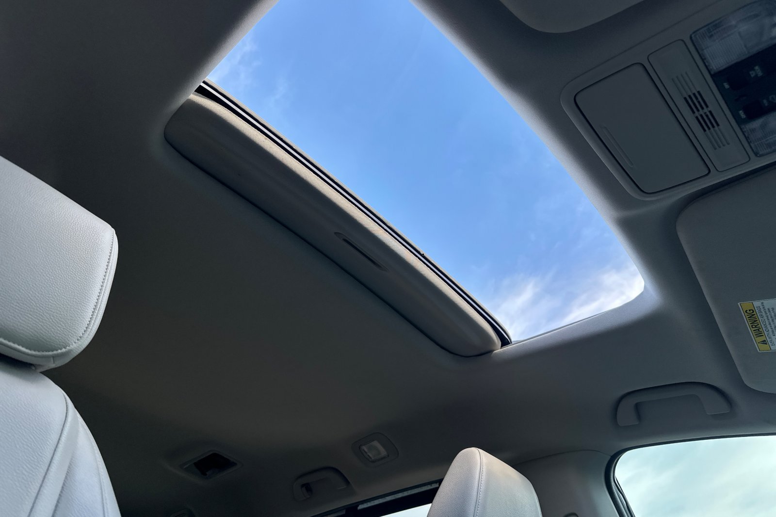 Used 2025 Honda Odyssey EX-L image 21