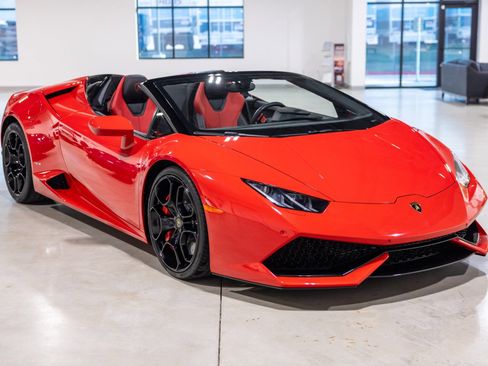 Used 2017 Lamborghini Huracan LP 610-4 image 10