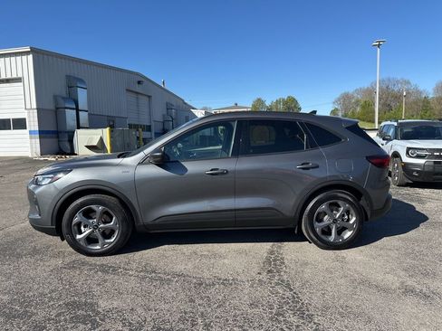 Used 2025 Ford Escape ST-Line image 6