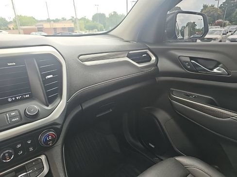 Used 2023 GMC Acadia SLT w/ Elevation Edition AWD/4WD image 23