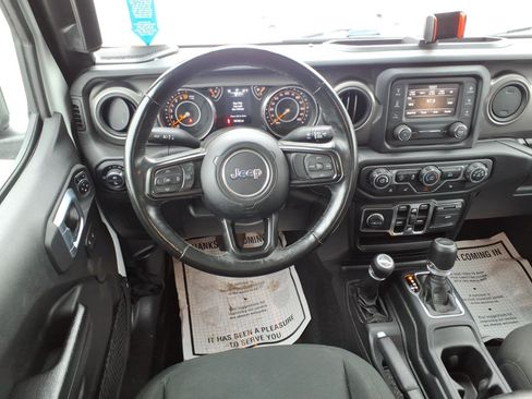 Used 2021 Jeep Gladiator Sport AWD/4WD image 11