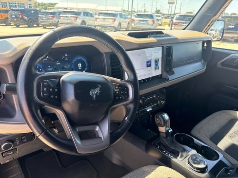 Used 2025 Ford Bronco Big Bend AWD/4WD image 11