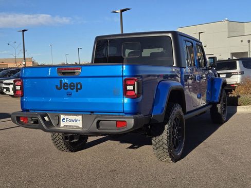 New 2026 Jeep Gladiator Sport AWD/4WD image 3