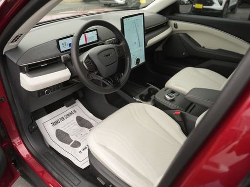 Used 2024 Ford Mustang Mach-E Premium image 8