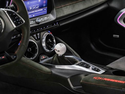 Used 2021 Chevrolet Camaro ZL1 image 54