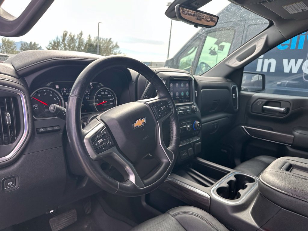 Used 2019 Chevrolet Silverado 1500 LTZ w/ LTZ Premium Package AWD/4WD image 4