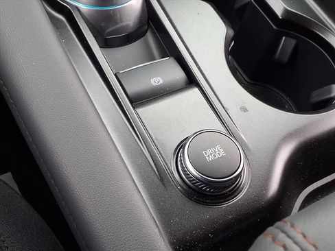 New 2026 Ford Explorer Active RWD image 11
