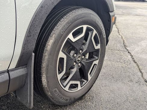 Used 2023 Ford Bronco Sport Outer Banks w/ Tech Package image 32