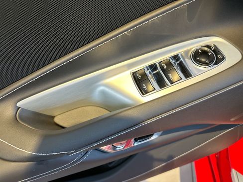 New 2026 Chevrolet Corvette Stingray Convertible w/ Z51 Performance Package image 13