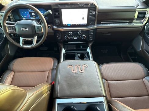 Used 2024 Ford F250 King Ranch w/ FX4 Off-Road Package AWD/4WD image 11
