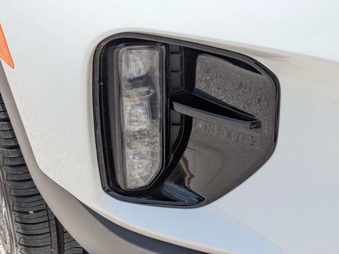 Used 2024 Kia Seltos SX w/ SX Sunroof Package AWD/4WD image 11