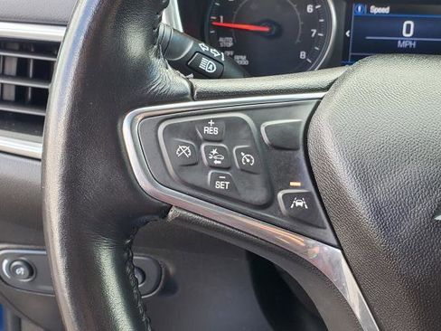 Used 2020 Chevrolet Equinox LT w/ Driver Convenience Package FWD image 11