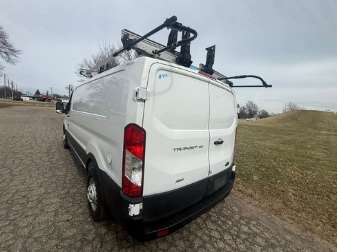 Used 2021 Ford Transit 150 Low Roof AWD image 8