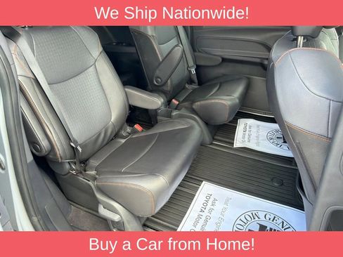 Used 2024 Toyota Sienna XSE w/ XSE Plus Package AWD/4WD image 22