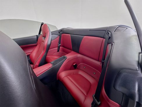 Used 2020 Ferrari Portofino image 20