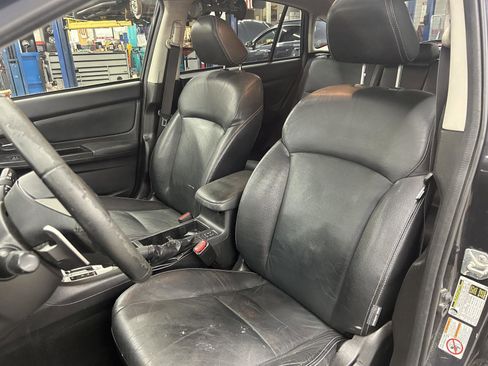 Used 2014 Subaru Crosstrek 2.0i Limited image 11