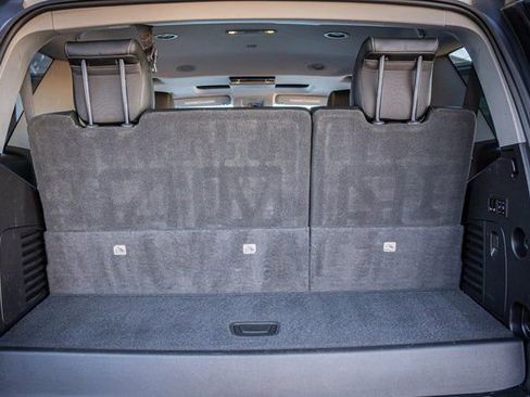 Used 2018 Chevrolet Tahoe Premier image 36