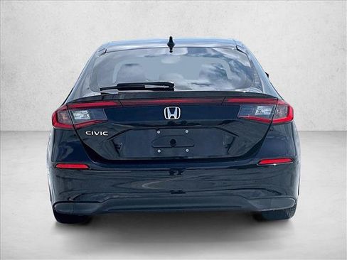 Used 2023 Honda Civic EX-L image 4