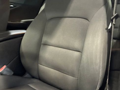 Used 2020 Chevrolet Malibu LT FWD image 14