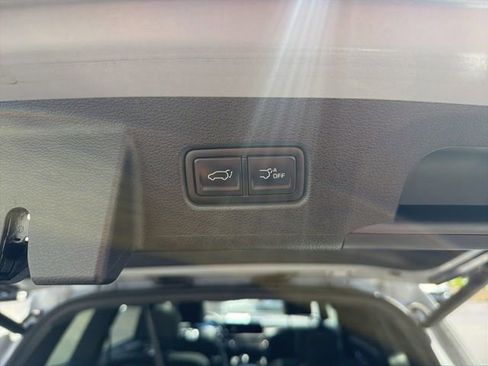 Used 2024 Kia Telluride SX Prestige X-Pro AWD/4WD image 9