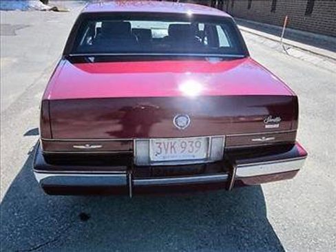 Used 1989 Cadillac Seville image 39