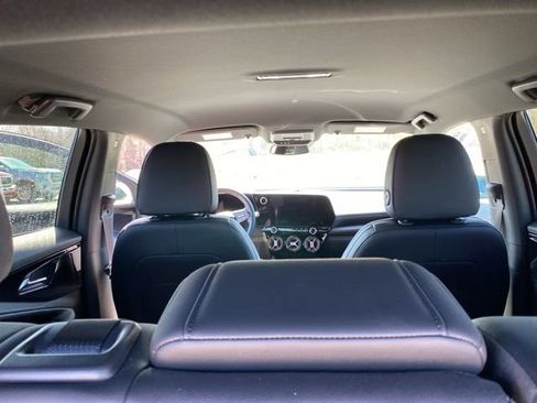 Used 2025 Chevrolet Blazer EV RS AWD/4WD image 31