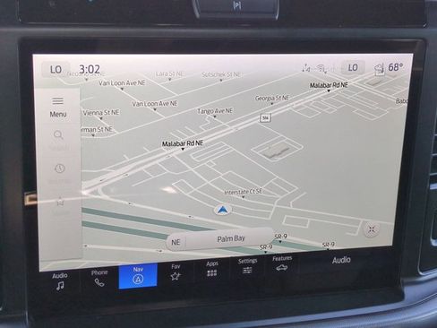 New 2025 Ford F150 Lariat w/ Equipment Group 502A High image 21