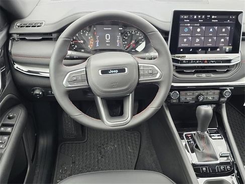 New 2026 Jeep Compass Trailhawk image 6