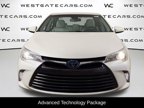 Used 2015 Toyota Camry XLE image 2