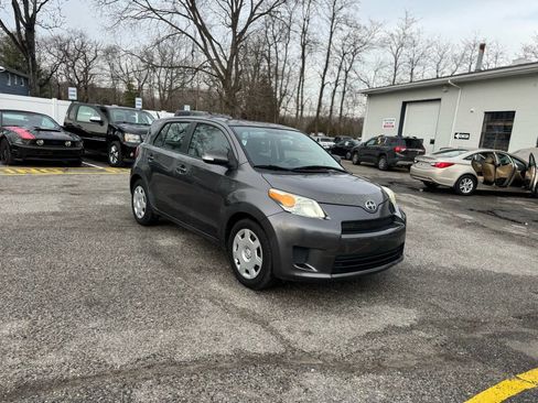 Used 2009 Scion xD image 6
