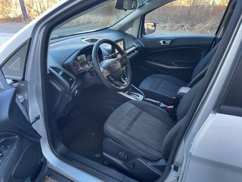 Certified 2019 Ford EcoSport SE image 12
