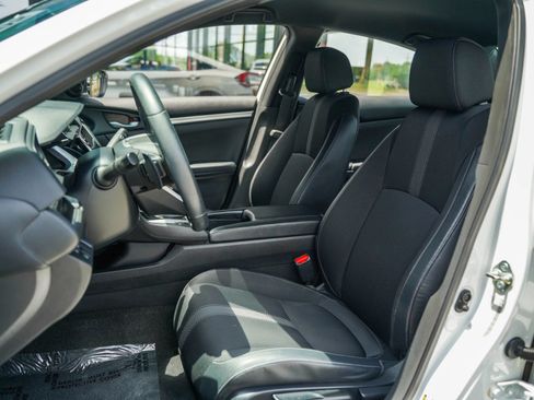 Used 2020 Honda Civic Sport image 12