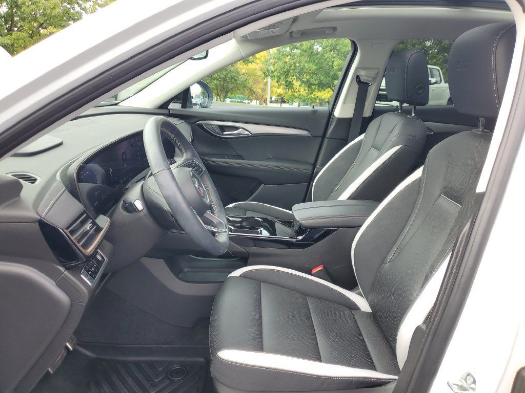 Used 2024 Buick Envision Sport Touring AWD/4WD image 5