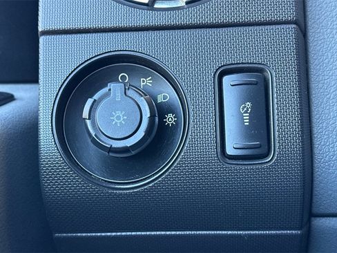 Used 2013 Ford F550 2WD Crew Cab Super Duty w/ Payload Upgrade Pkg image 30