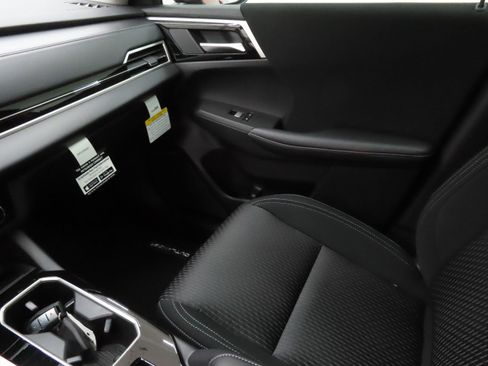 New 2026 Mitsubishi Outlander ES FWD image 19