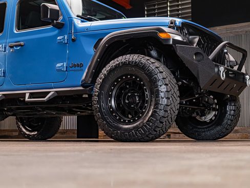 Used 2022 Jeep Wrangler Unlimited Sport AWD/4WD image 12