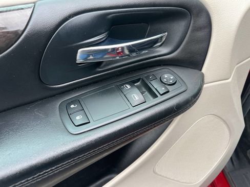 Used 2014 Dodge Grand Caravan SE w/ Quick Order Package 29E SE image 13