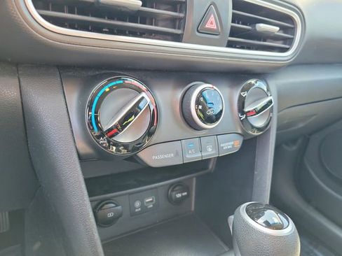 Used 2020 Hyundai Kona SE image 20