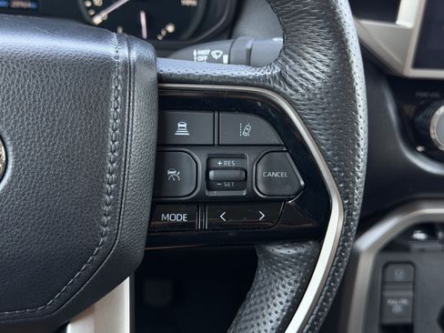 Used 2024 Toyota Tundra SR5 w/ Advanced Technology Package AWD/4WD image 19
