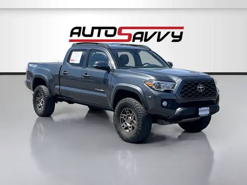 Used 2020 Toyota Tacoma TRD Off-Road AWD/4WD image 1